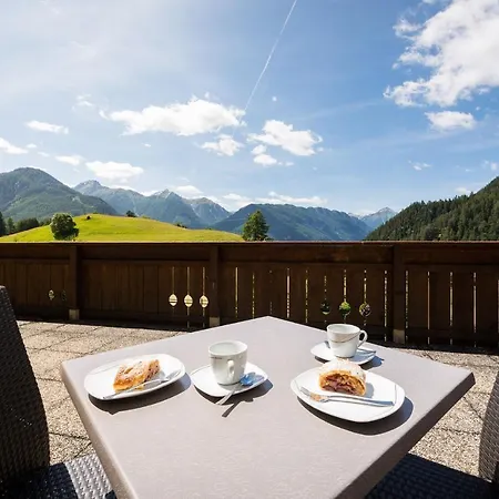 Ferienwohnungen am Matinesweg Serfaus Exterior foto